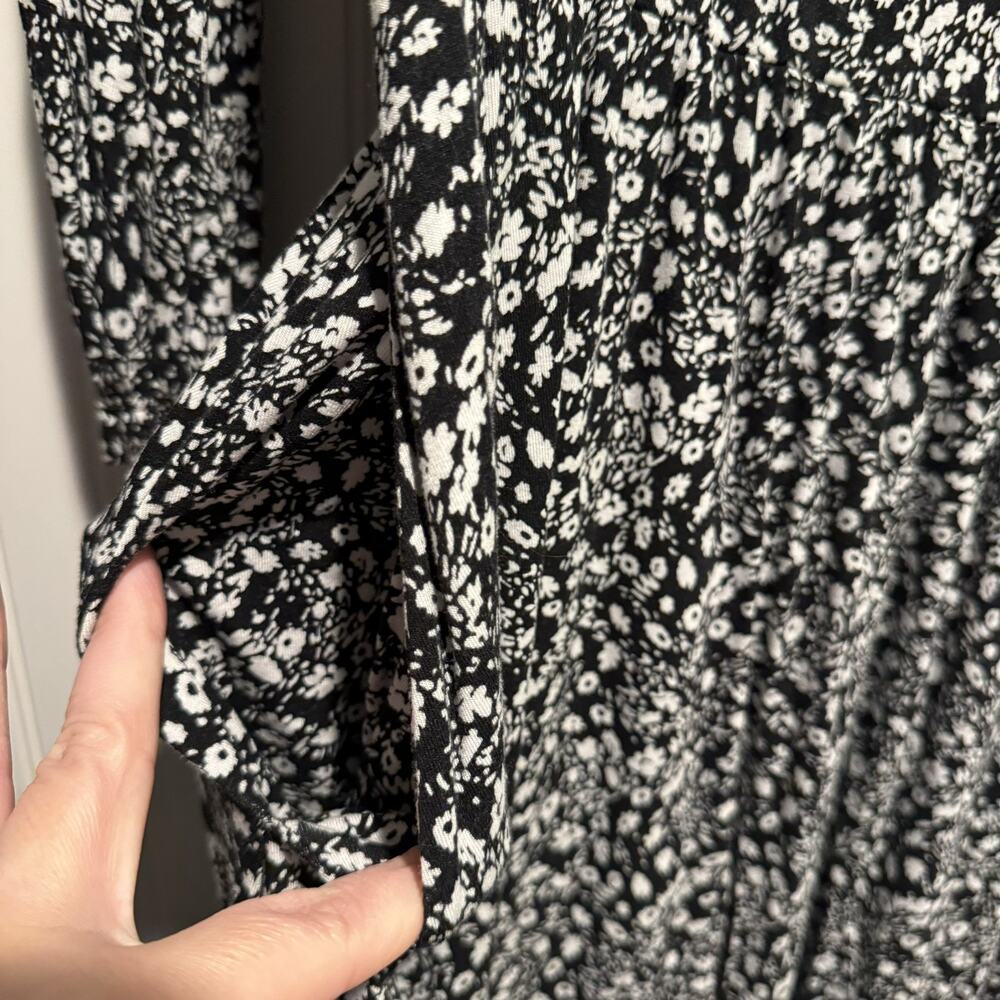 Boden Evelyn Jersey Knit Midi Dress Black White Floral Size 6 Petite - Picture 4 of 8